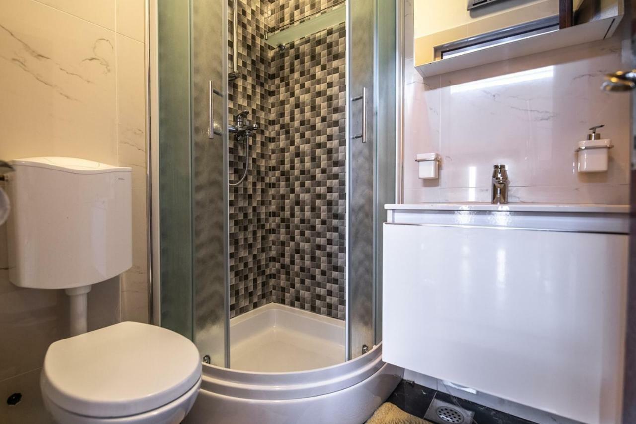 Cave Romane Apartment With Private Pool And Sea View 温克兰 外观 照片